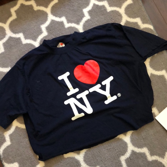 I love ny crop top - Picture 2 of 2
